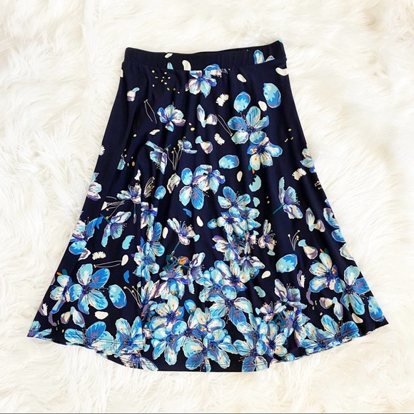 Gilli Blue & Black Floral Midi Skirt Size Small - Picture 5 of 9